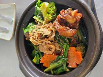 Kampung Melayu Halal Restaurant Danang