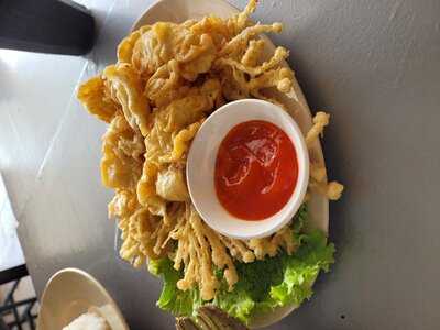 Kampung Melayu Halal Restaurant Danang