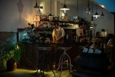 NÚc Concept Kitchen & Bar