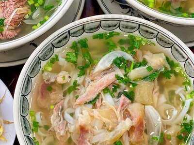 PhỞ ViỆt Nam - Phạm Hồng Thái