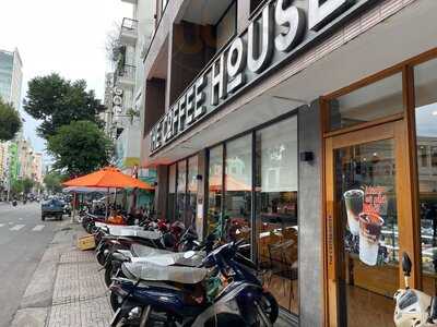 The Coffee House - Võ Văn Tần