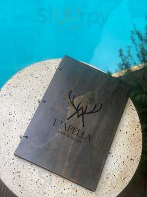 L' Apella Cafe & Lounge