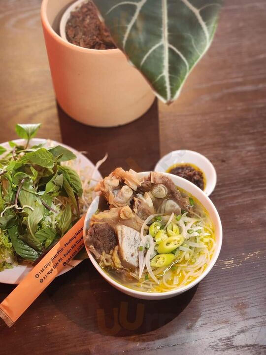 Bún Bò Giò Chìa Nhân Mập