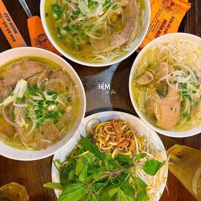 Bún Bò Giò Chìa Nhân Mập