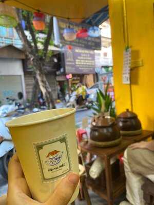 Hieu Tra Mai (mái Tea-house)