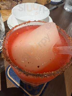 M House Fusion Restaurant & Bar