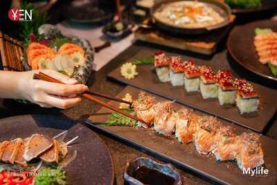 Yen Sushi Sake Pub, District 1