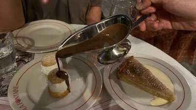 La Fontaine French Bistrot