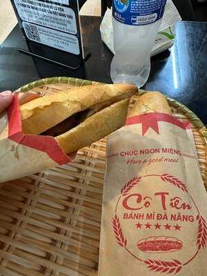 Bánh Mì Cô Tiên