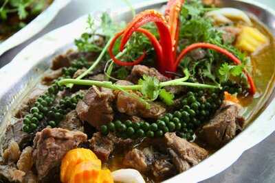 Bò Tơ Hồng Đào