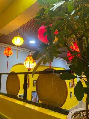 A Taste Of Saigon Restaurant