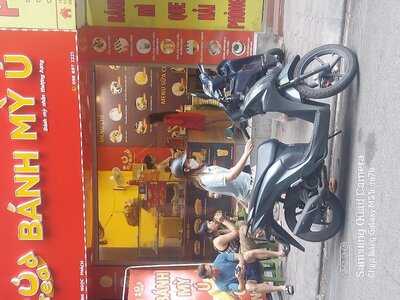 Ú Bread - Bánh Mì Ú 19 Hoàng Ngọc Phách