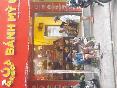 Ú Bread - Bánh Mì Ú 19 Hoàng Ngọc Phách