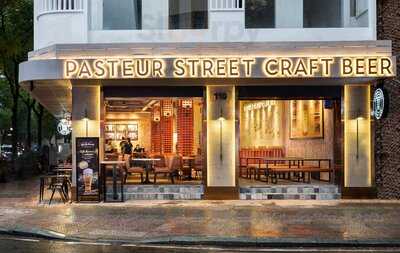 Ly Tu Trong Taproom & Restaurant