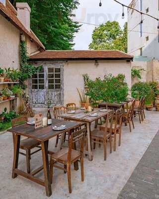 L'argent Modern Bistro