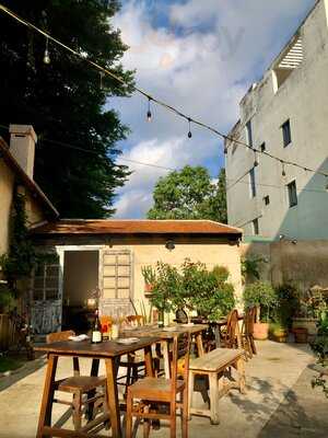 L'argent Modern Bistro