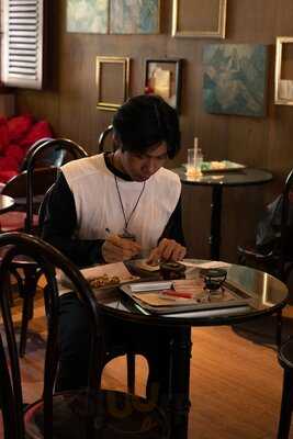 Trạm Ôm Một Cái - Writing Station