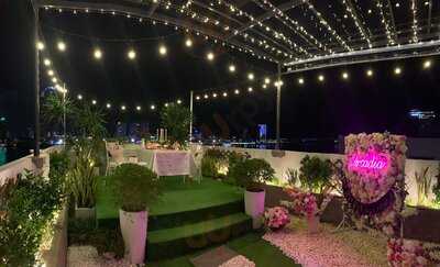 Arcadia - Khoảng Trời Riêng Tư