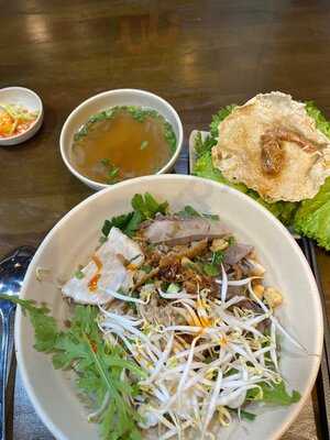 Hai Phương Noodles Restaurant