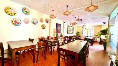 Hai Phương Noodles Restaurant