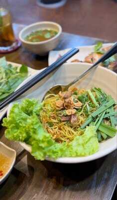 Hai Phương Noodles Restaurant