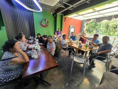 Little Saigon Restaurant & Pub