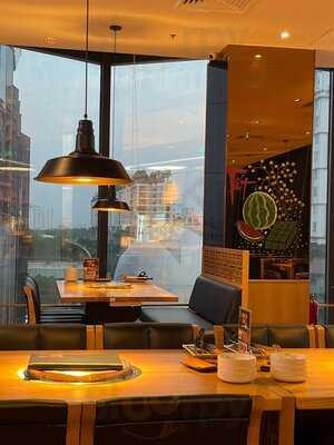 King Bbq Floor 4, Thiso Mall Dist.2