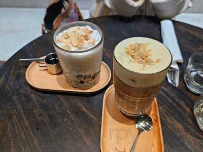 The Running Bean 22 Nhà Thờ