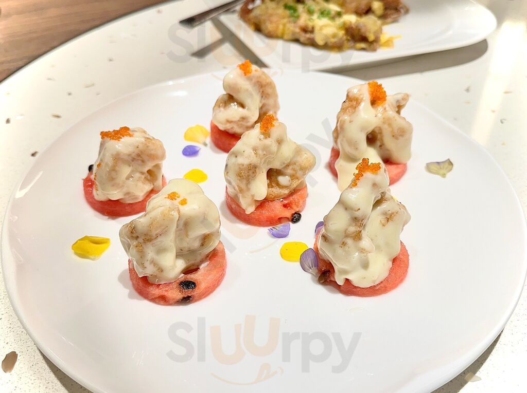 Crystal Jade Palace Le Loi