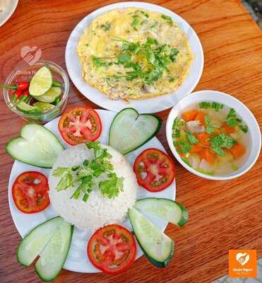 Bánh Tráng Thịt Heo Quán Cám Đại Lộc