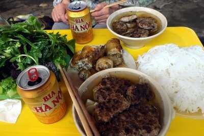 Số 1 Hàng Mành Bún Chả