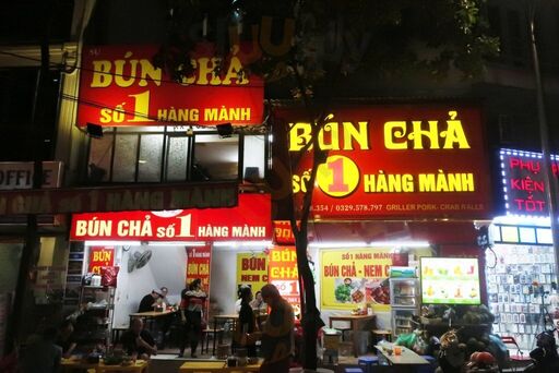 Số 1 Hàng Mành Bún Chả