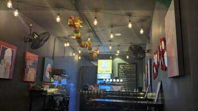 Reham Saigon Taproom