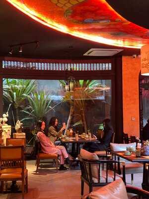 Nhà Hàng Phụng Thành - Traditional Cuisine