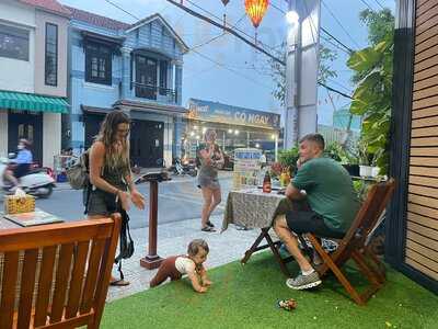 Family Cafe & Restaurant