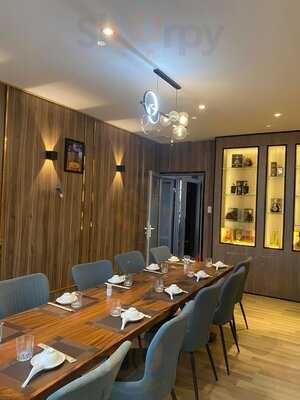 Nhà Hàng 56 - Quận 10