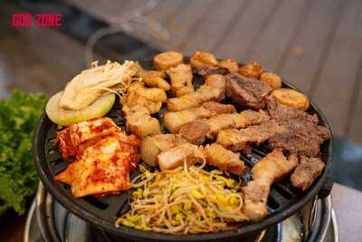 Nhà Hàng God Zone Hà Nội