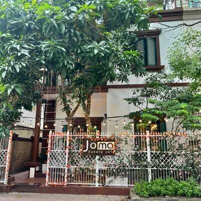 Joma Bakery Cafe