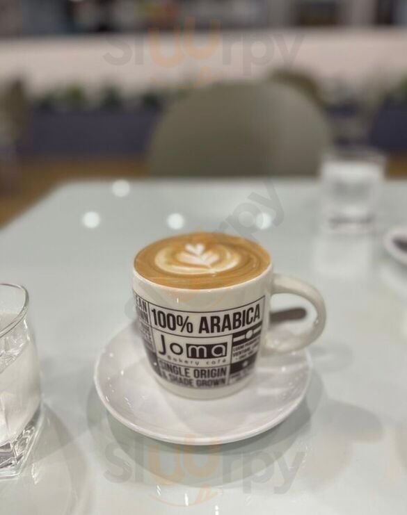 Joma Bakery Cafe