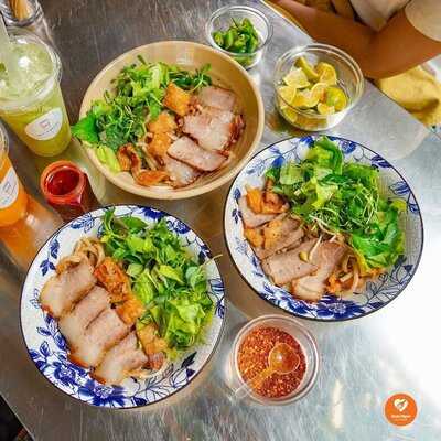 Lily Cafe - Cao Lầu Ông Lâu