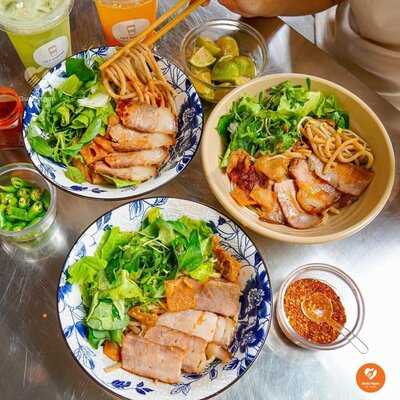 Lily Cafe - Cao Lầu Ông Lâu