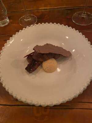 Reverie Social Table