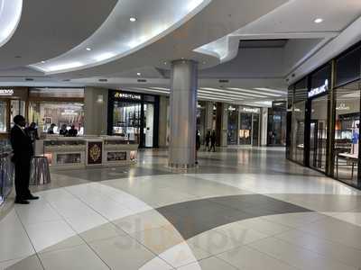 Lattelicious Nelson Mandela Square