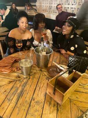 Tiger's Milk Kloof Street