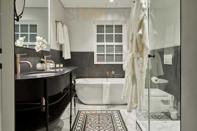 Harveys At The Mansions