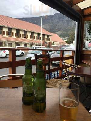 Toni's On Kloof