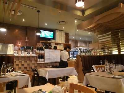 Col'cacchio Hyde Park