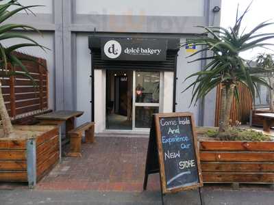 Dolce Bakery