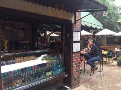 L8 Panini & Cafe Bar