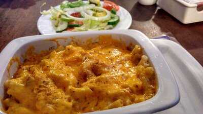 The Royal Oak Pub And Restaurant